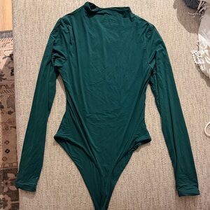 naked wardrobe Dark Green Long-Sleeve Bodysuit